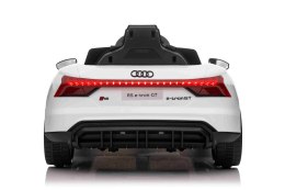 Audi RS E-Tron GT na akumulator Biały + Pilot + Napęd 4x4 + Radio MP3 + LED + EVA